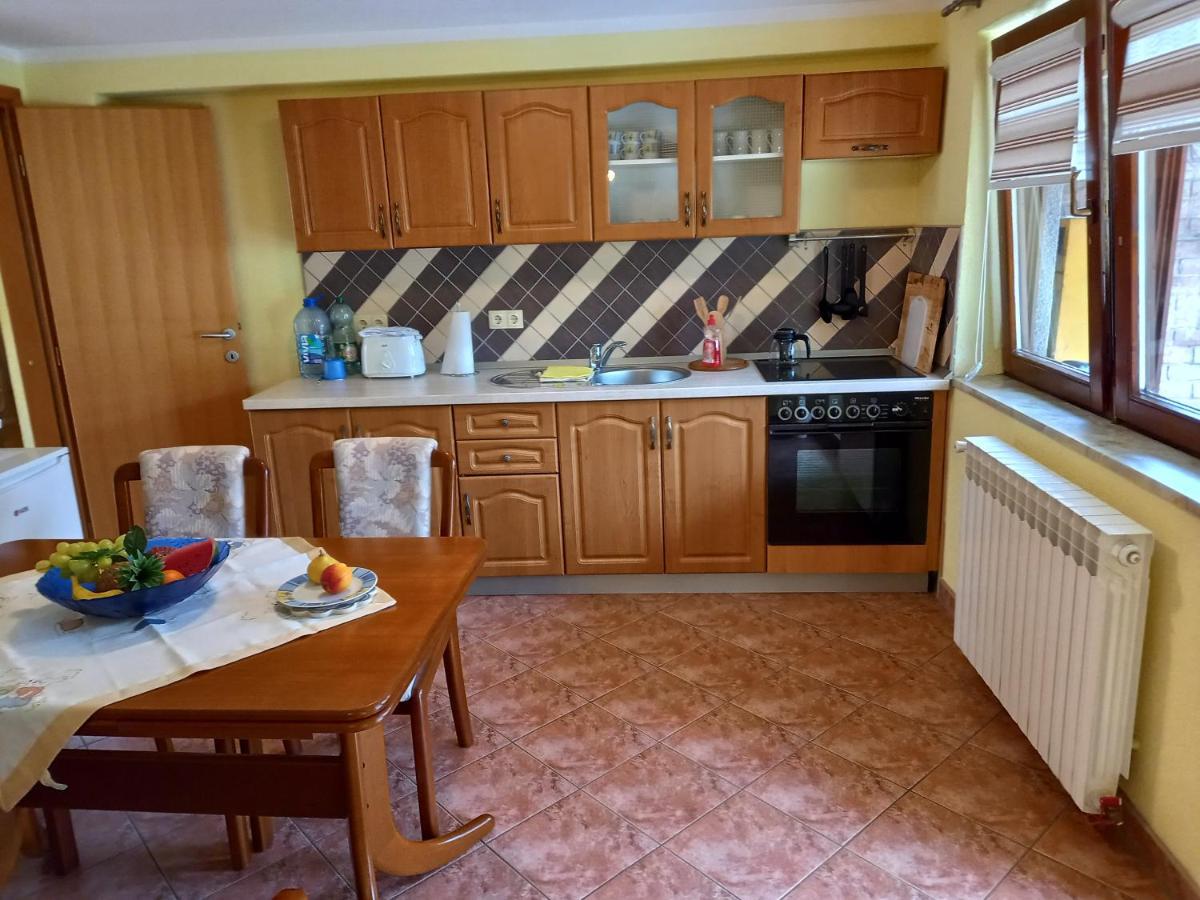 Apartman Sadija SJJ Exterior foto